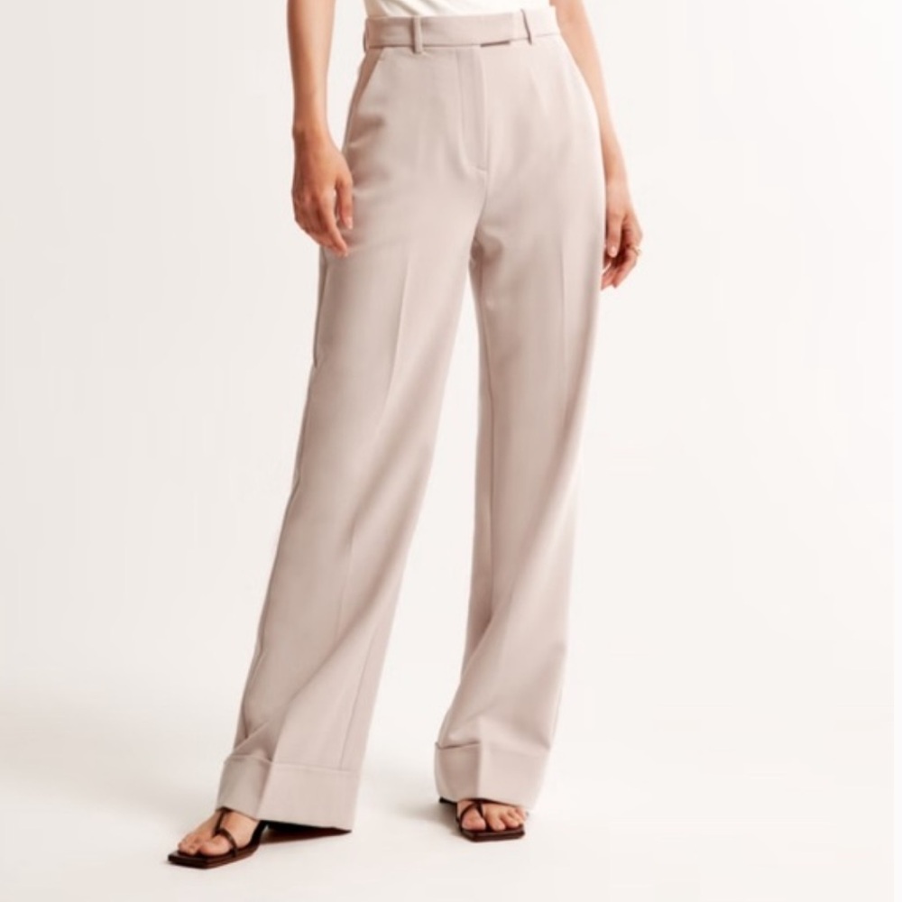 Abercrombie & Fitch Harper Tailored Ultra Wide Leg Pant